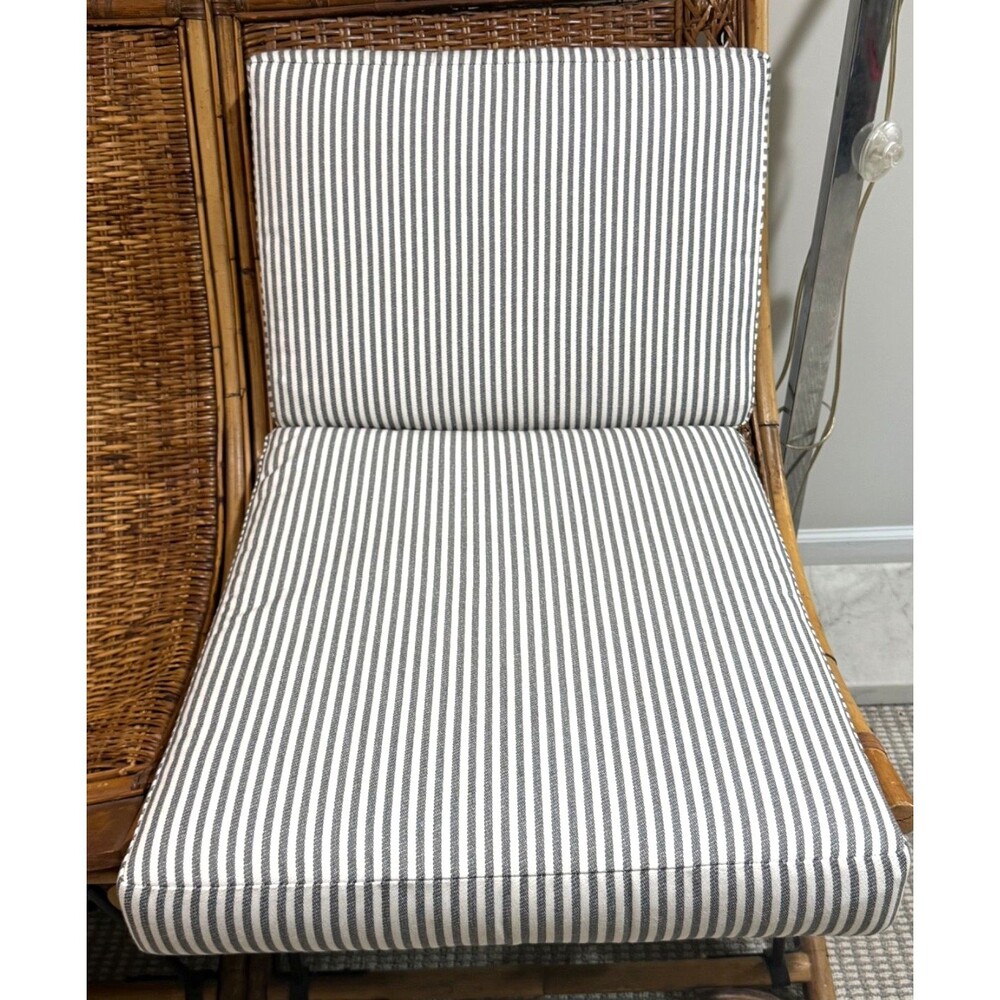 Pottery Barn Indio Outdoor Furtnitute Chair Cushion